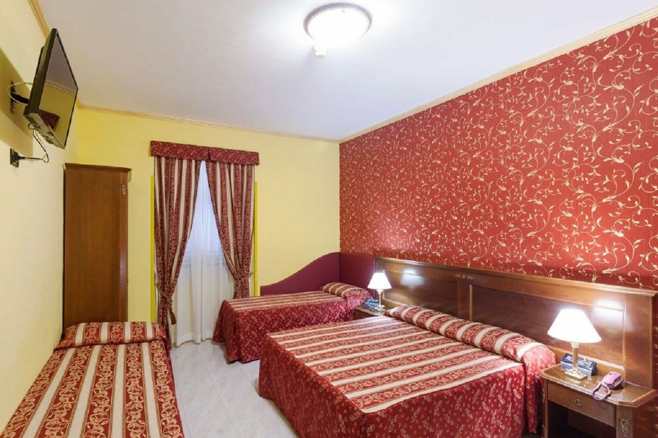 רומא Hotel Oriente מראה חיצוני תמונה